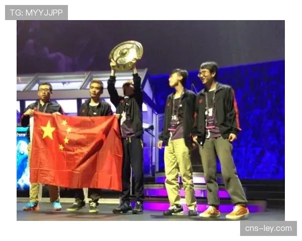 女子B组冠军李知颐：去年在此夺冠，今年再夺桂冠倍感开心