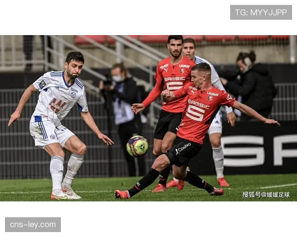 斯特拉斯堡2-2南特，补时点球引发争议